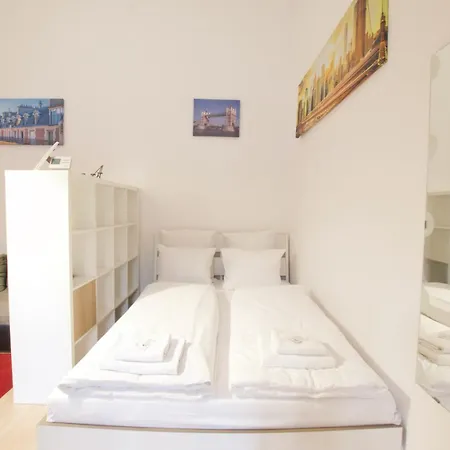 Apartment Standard By Hi5- Dob Street